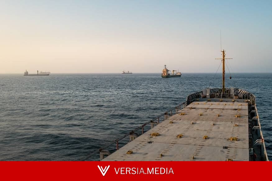 Emirados dizem que ataques a navios pelo Irã deixam um morto e 8 feridos em Ormuz