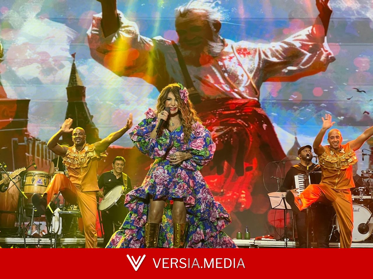 Elba Ramalho comanda noite de véspera de São João no Parque do Povo, em Campina Grande, nesta terça-feira (23)