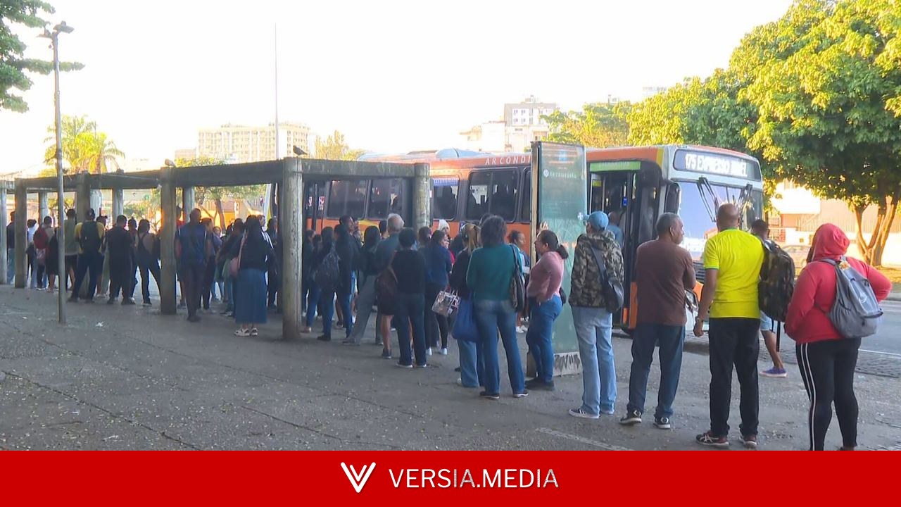 Rodoviários entram em greve no Rio; viações afirmam que 25 ônibus foram vandalizados em piquetes