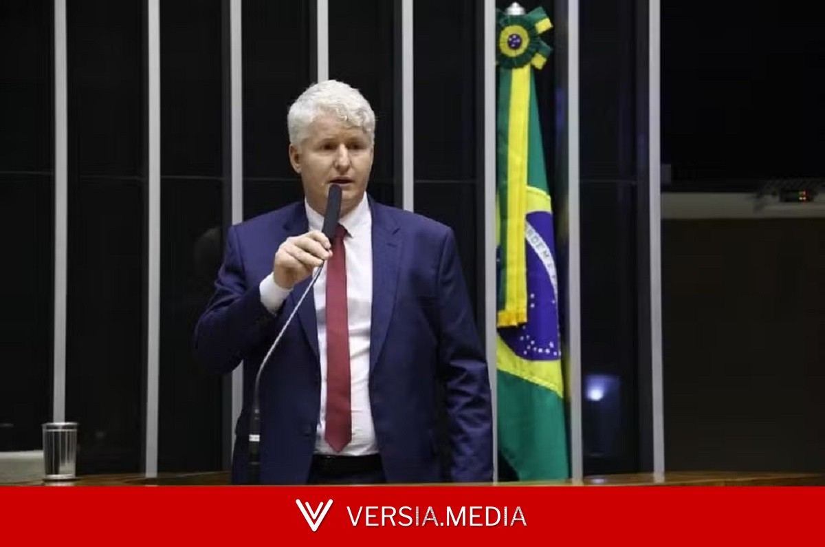 Prefeito é denunciado por contratar 157 servidores temporários mesmo com concurso vigente em MG