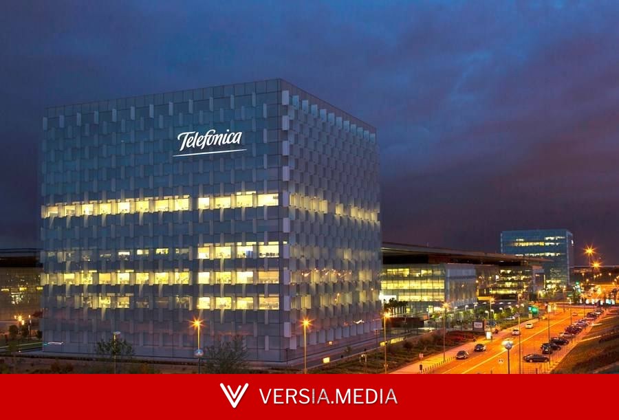 Telefônica Brasil (VIVT3) aprova incorporação da Fibrasil